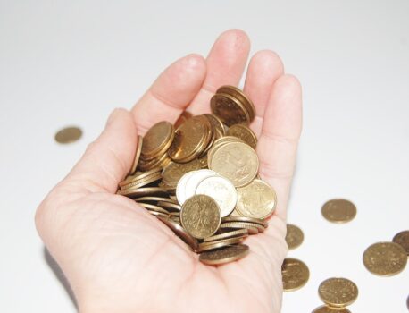 Jak krok po kroku zaciągnąć kredyt gotówkowy?