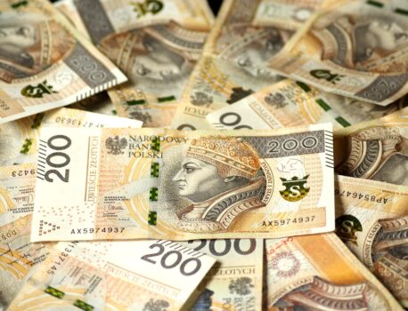 Kredyt gotówkowy: Ile dostaniesz i na jakich warunkach? Przewodnik