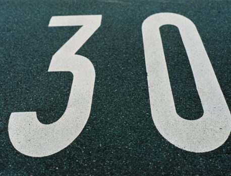 Pożyczka na 30 dni – kiedy warto chwilówkę, a kiedy lepiej unikać?