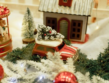 Szybka gotówka na święta – 3 skuteczne sposoby na sfinansowanie prezentów i wydatków bez stresu (chwilówka, pożyczka ratalna, kredyt)