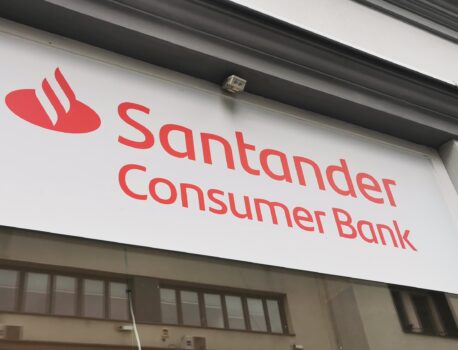 Karta kredytowa Visa Bonus w Santander Bank Polska: Sposób na 640 zł zwrotu